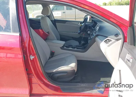 2019 Hyundai Sonata Se from USA, damaged, VIN 5NPE24AFXKH806119